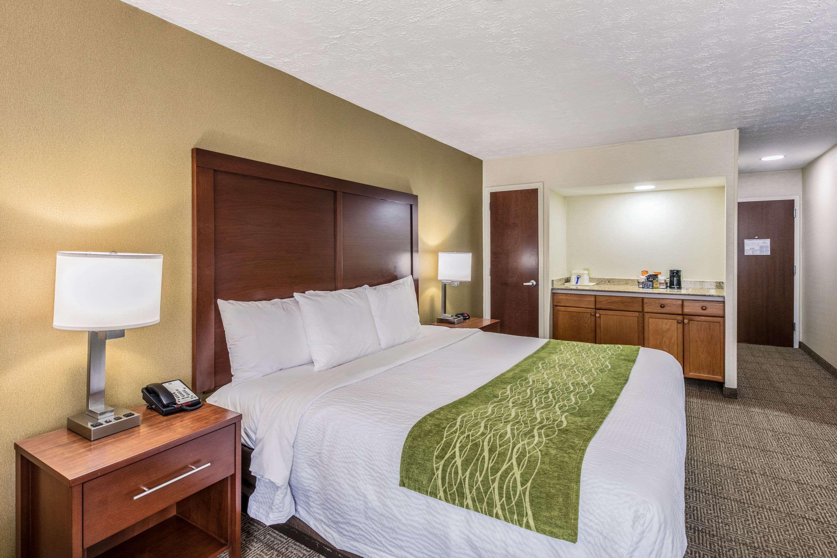Comfort Inn Medford-Long Island Ngoại thất bức ảnh
