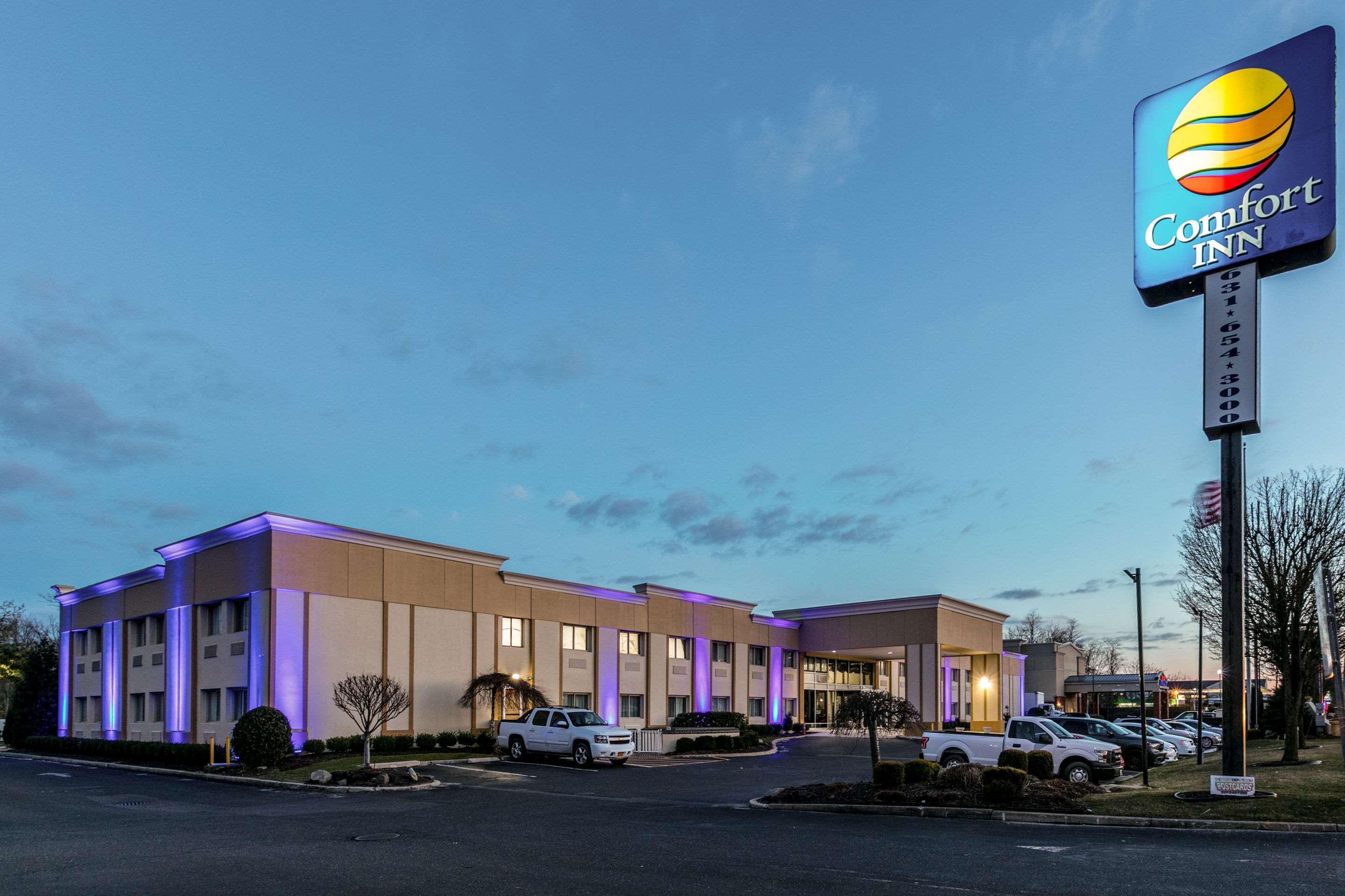 Comfort Inn Medford-Long Island Ngoại thất bức ảnh