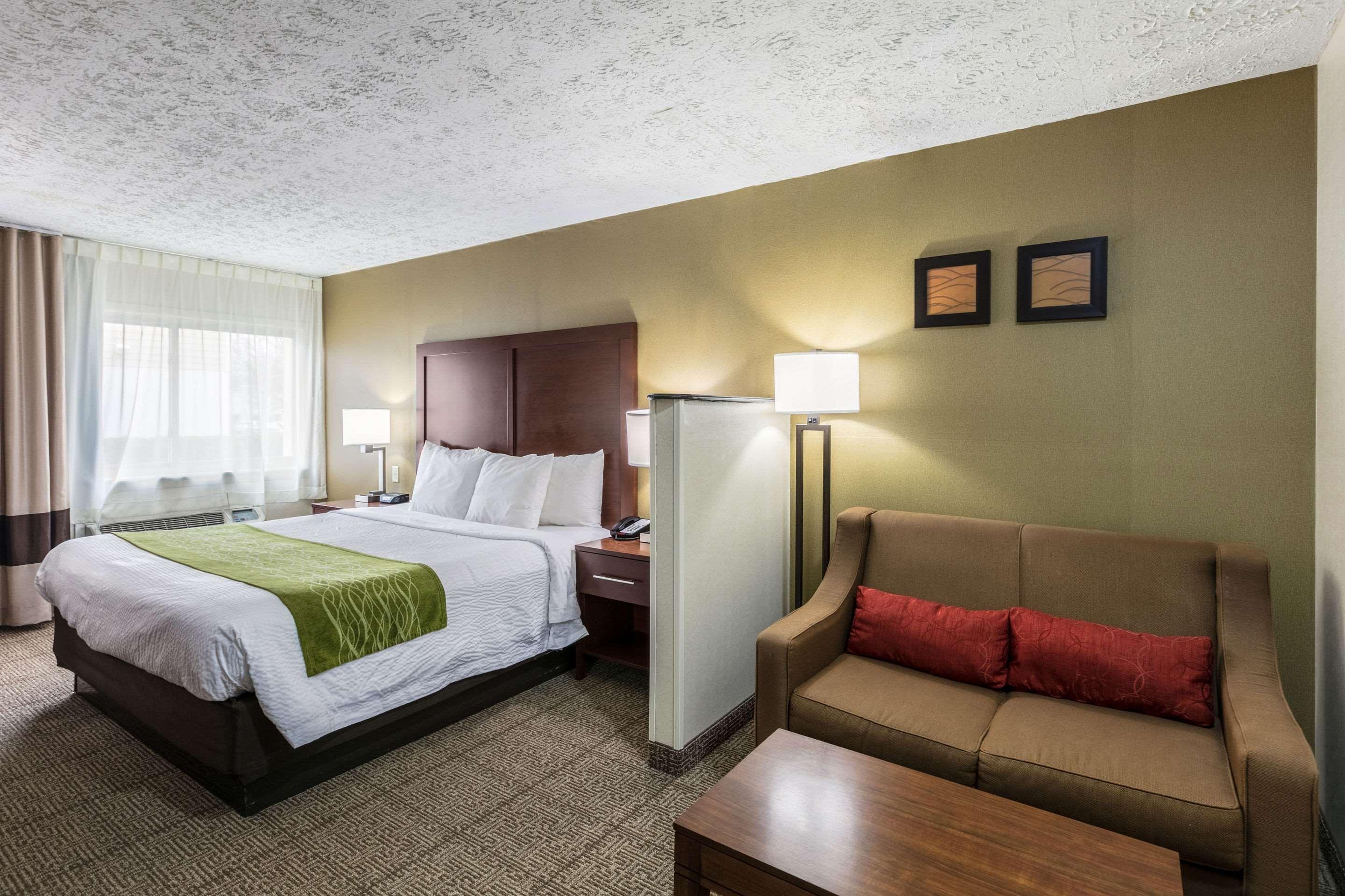 Comfort Inn Medford-Long Island Ngoại thất bức ảnh