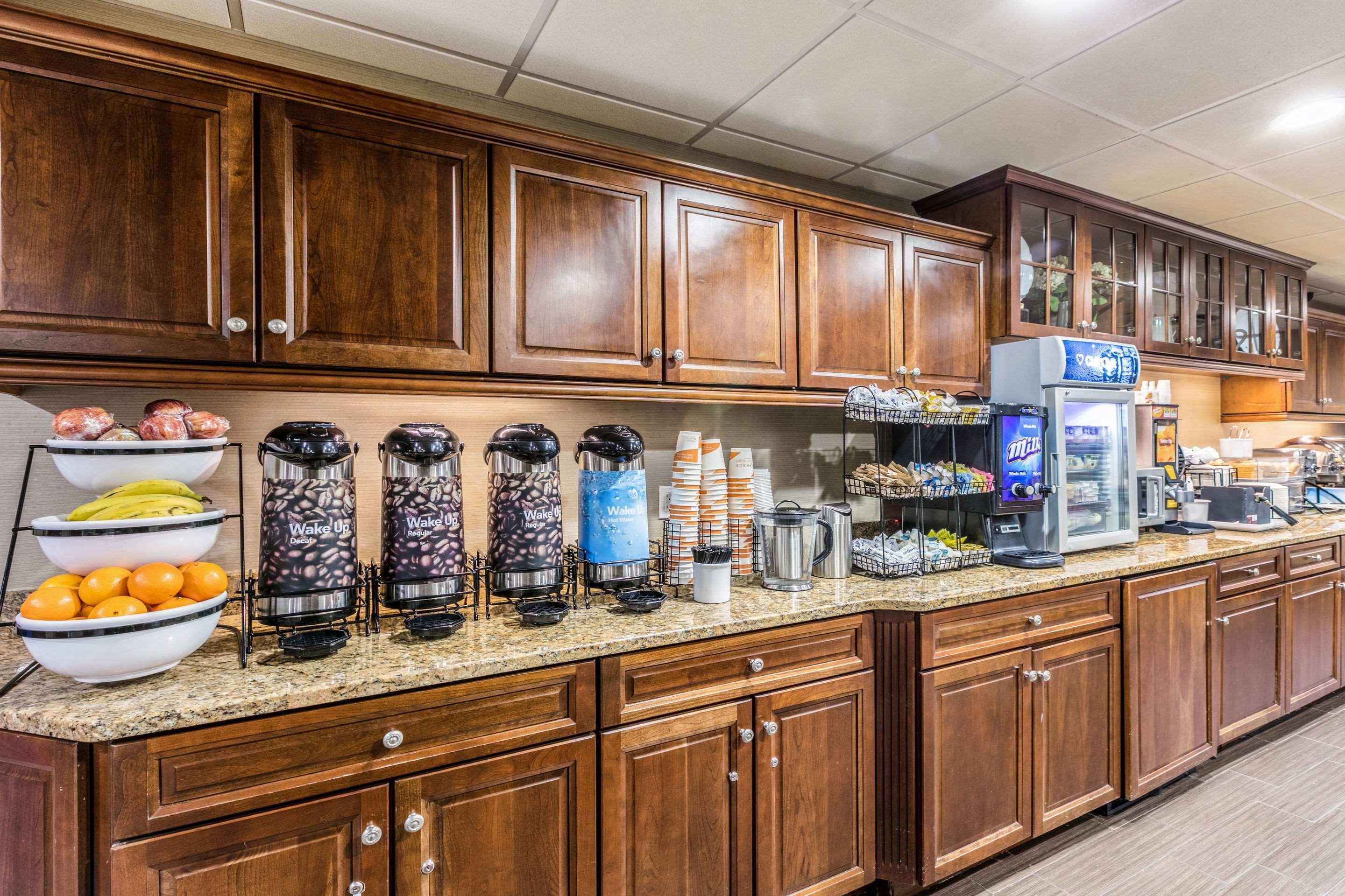 Comfort Inn Medford-Long Island Ngoại thất bức ảnh