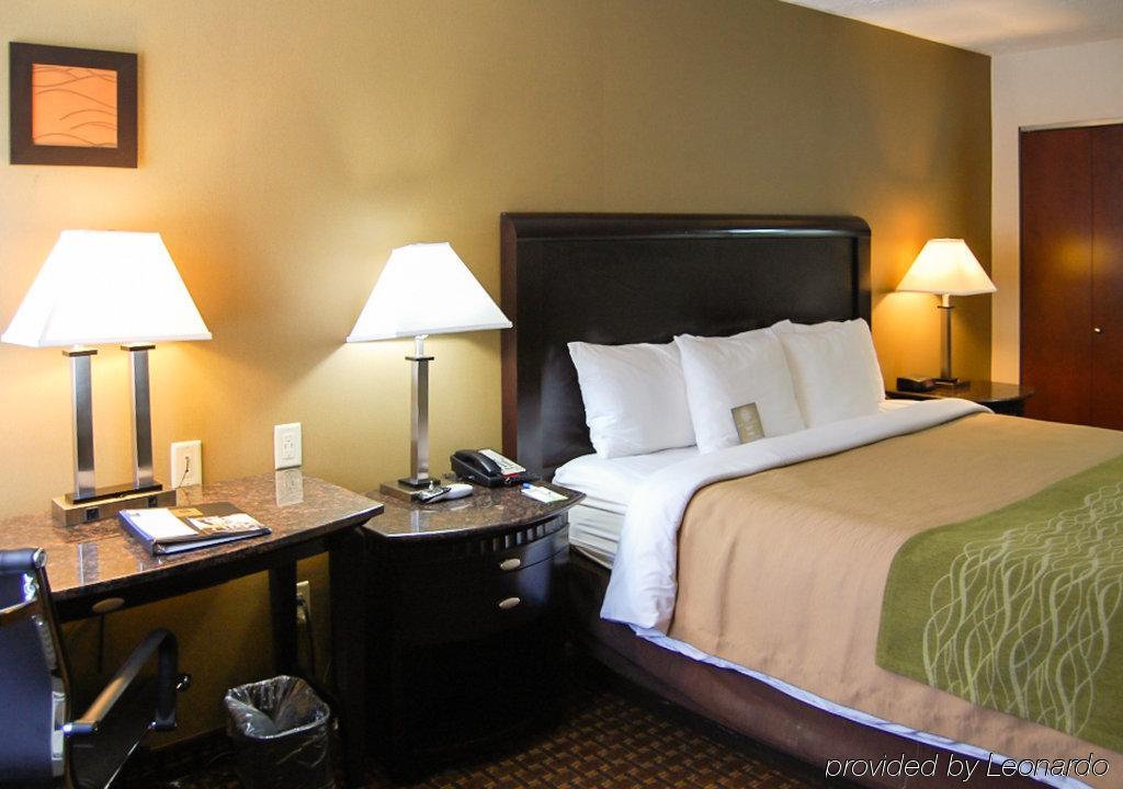 Comfort Inn Medford-Long Island Ngoại thất bức ảnh